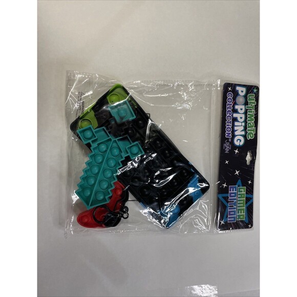 Jenn Z Ultimate Popping Collection Gamer Edition - Picture 6 of 6